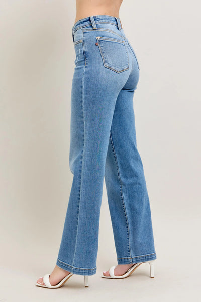 Plus-size model showcasing the flattering fit of Judy Blue Full Size High-Waist Straight Jeans, designed for all-day comfort