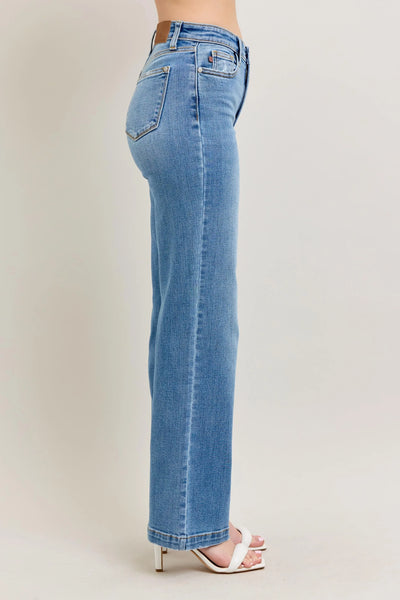 Close-up of the pleats and high-waisted fit of Judy Blue Full Size High-Waist Straight Jeans, offering a structured and flattering silhouette.