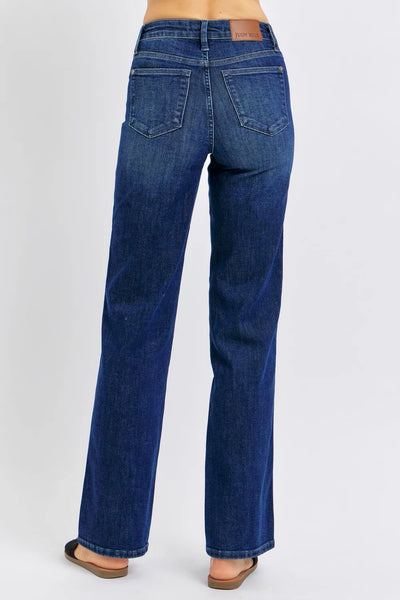 Close-up side view emphasizing the straight fit of Judy Blue Full Size Tummy Control Straight Jeans Plus Size.