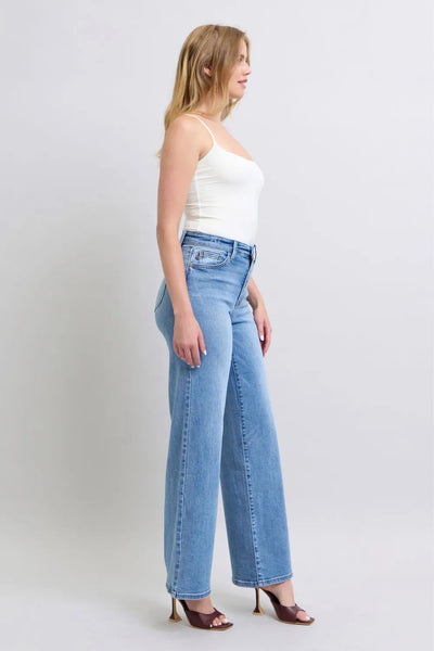 Close-up of the front detailing of Judy Blue Full Size Wide Leg Jeans with Pockets.