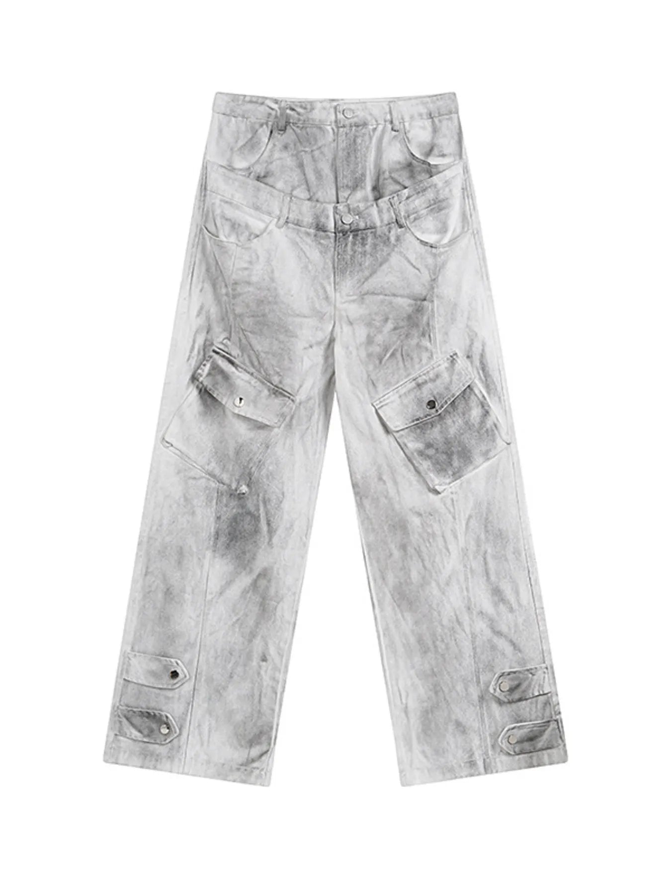 Front view of Men's Wide Leg Cargo Jeans in Wasteland White.