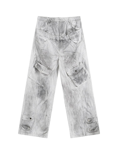 Front view of Men's Wide Leg Cargo Jeans in Wasteland White.