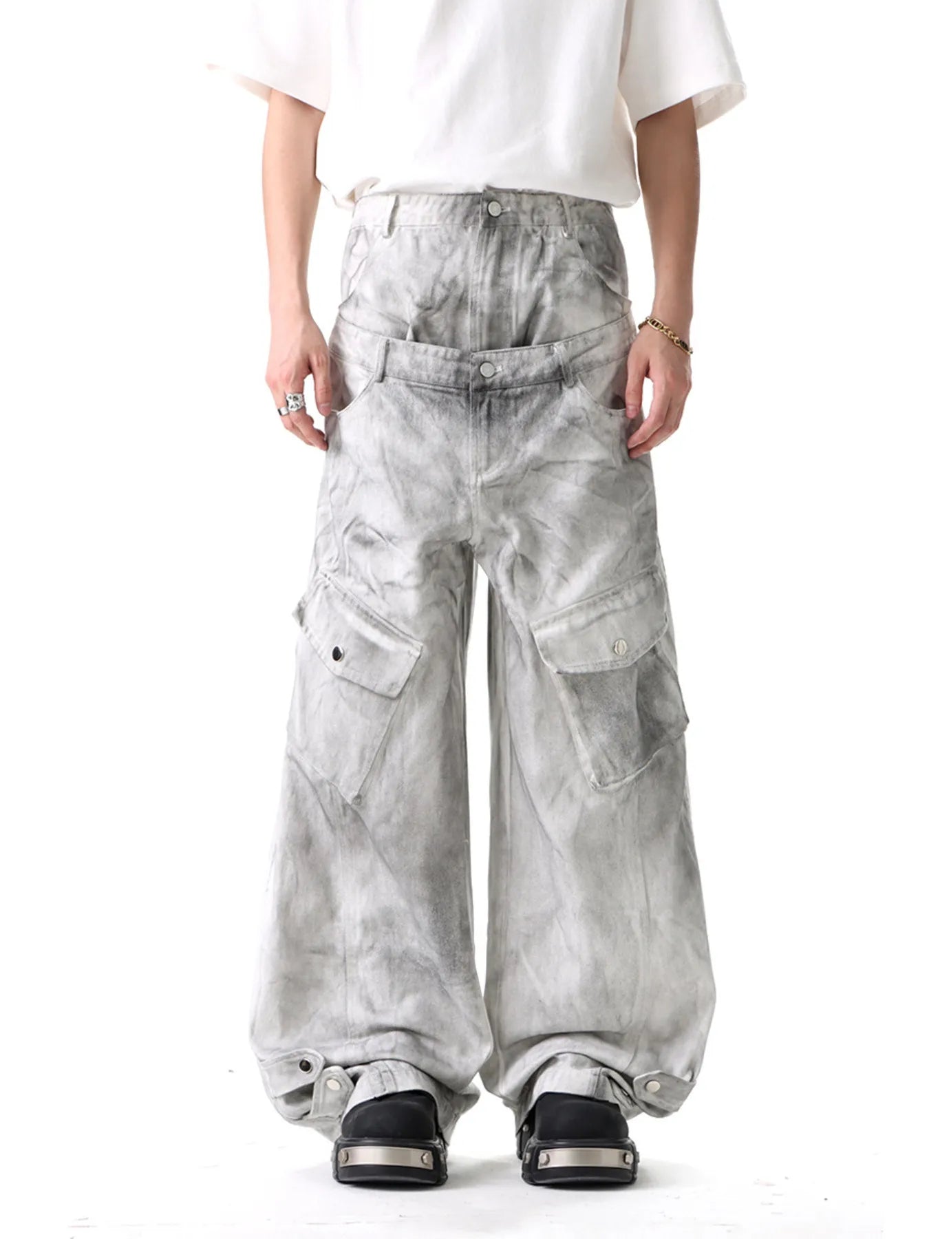 Back view highlighting the design of Men's Wide Leg Cargo Jeans in Wasteland White.