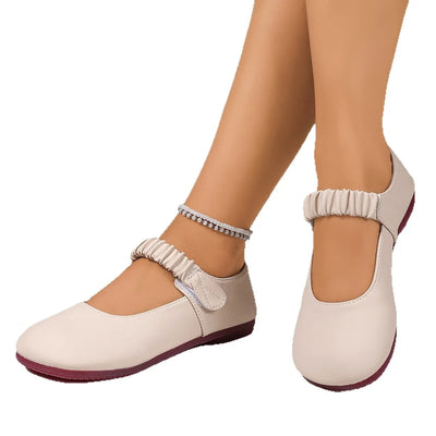 Full view of model wearing Round Toe Flat Loafers, demonstrating the stylish and effortless casual look.